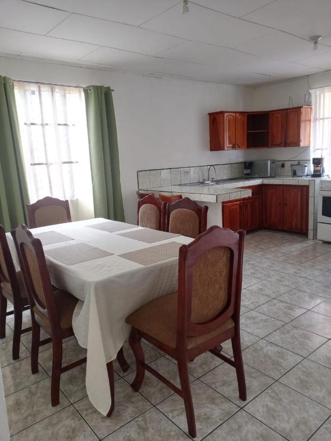 Apartamento Lopez Y Azofeifa Portete Exterior foto